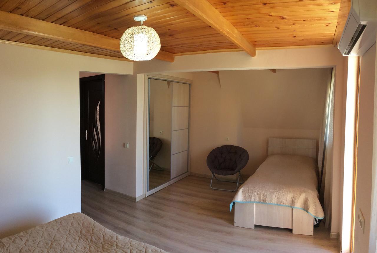 Deluxe Guest House 卡瓦拉提 外观 照片