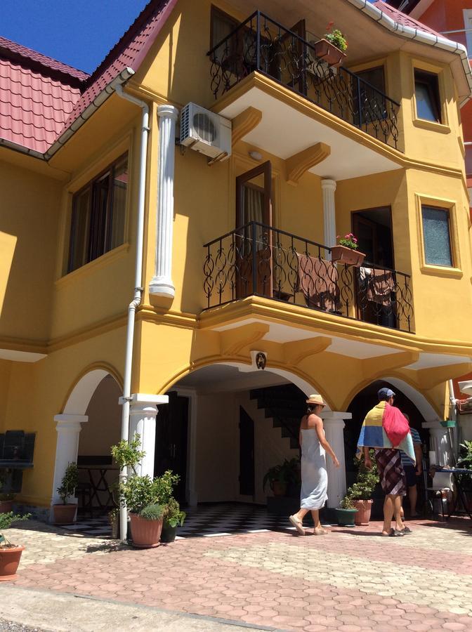 Deluxe Guest House 卡瓦拉提 外观 照片